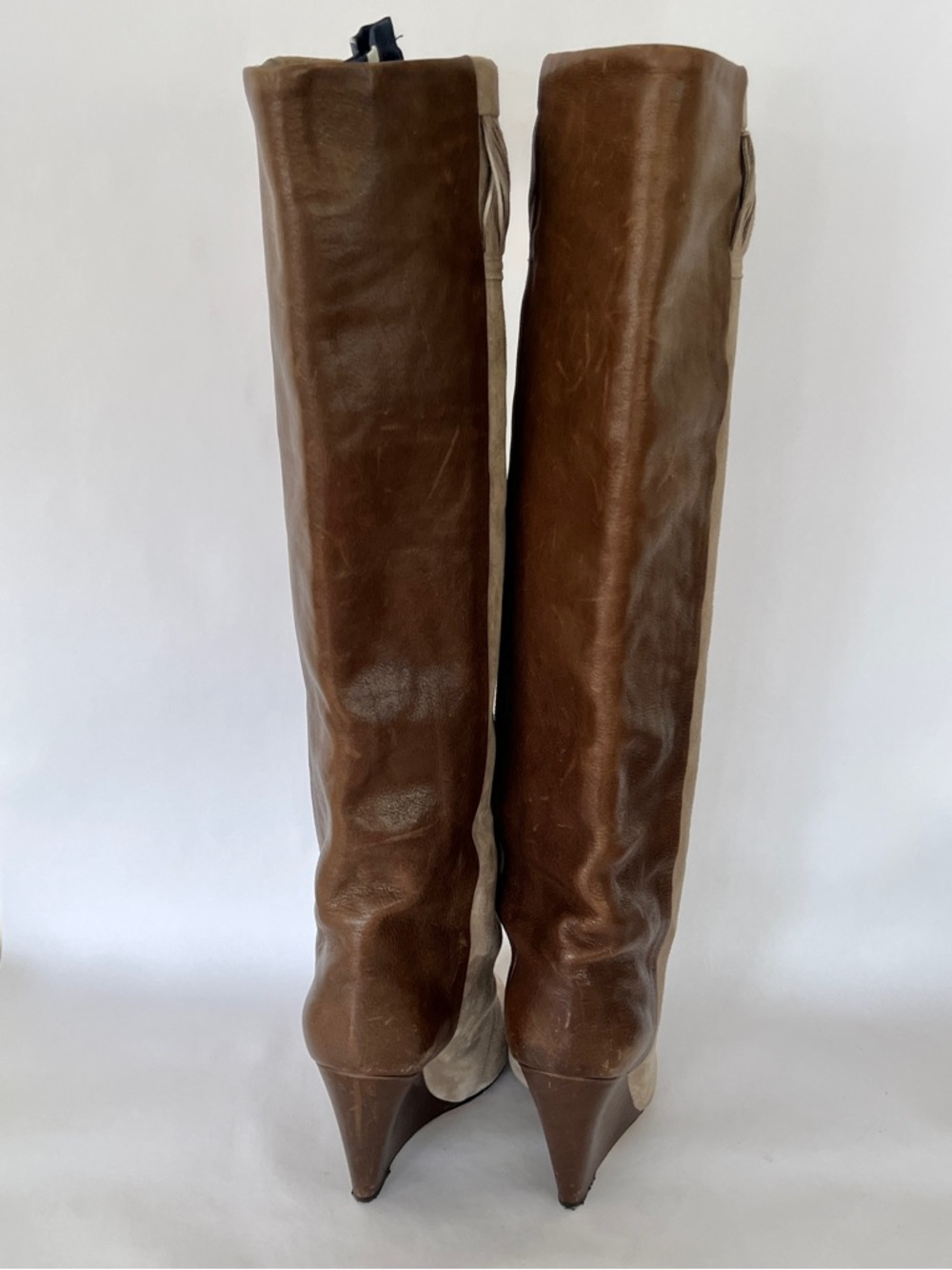 Vintage Isabel Marant Jeanette boot
Two-Tone 
From the 2010 era - Picture 5 of 9